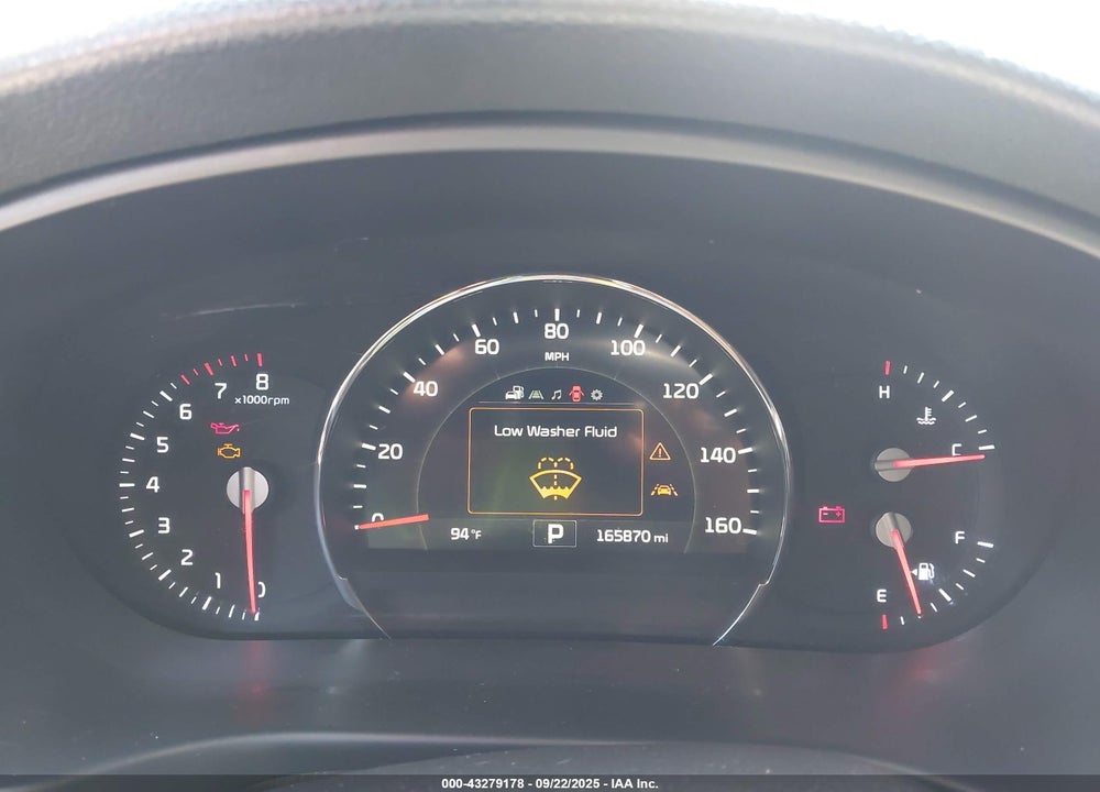 2017 KIA SORENTO 3.3L LX VIN: 5XYPG4A53HG301332