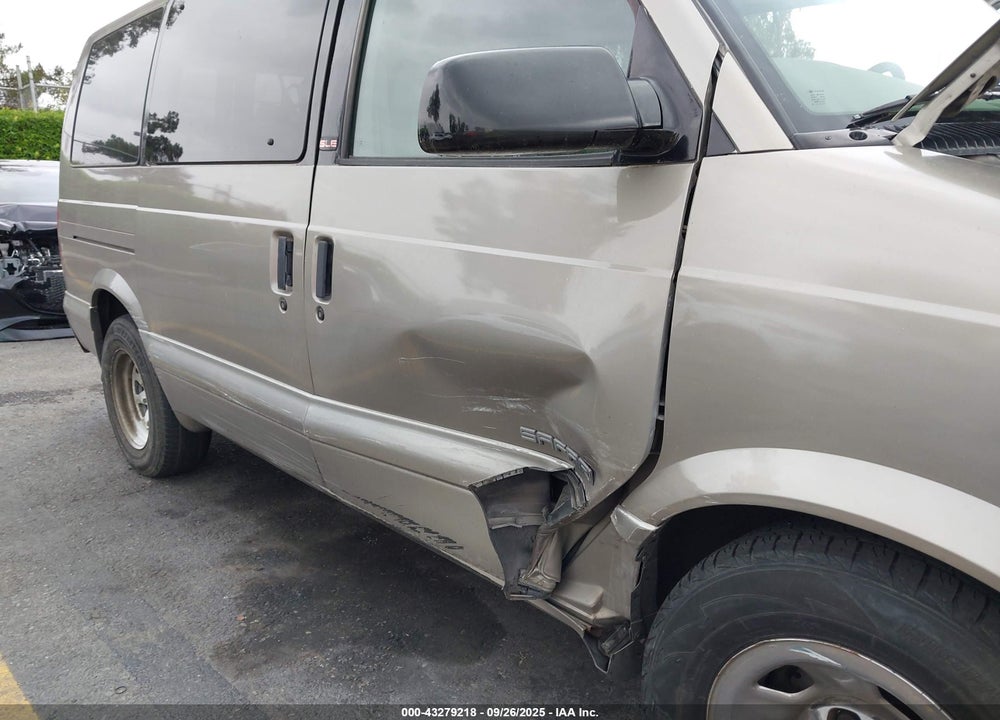 2001 GMC SAFARI SLE VIN: 1GKDM19W11B507714
