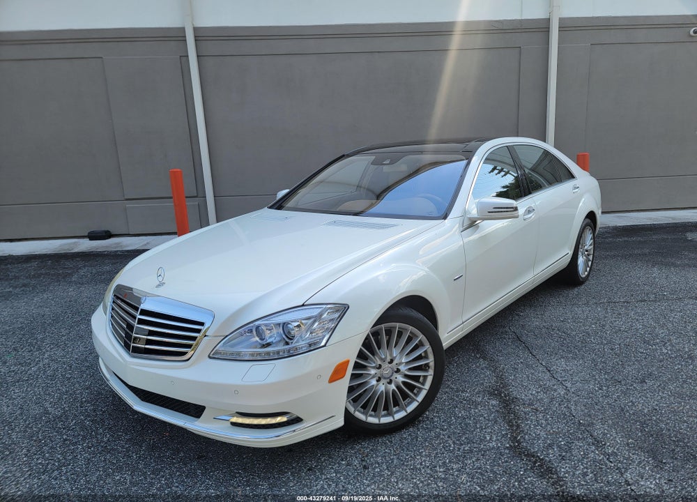 2010 MERCEDES-BENZ S 400 HYBRID VIN: WDDNG9FB4AA293434