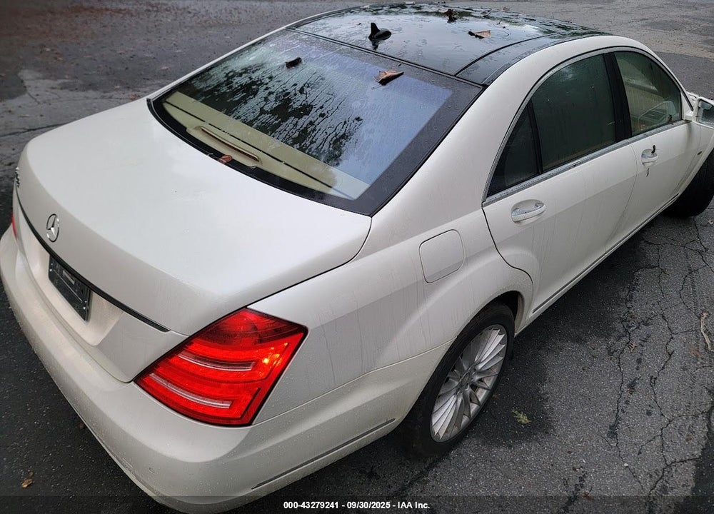 2010 MERCEDES-BENZ S 400 HYBRID VIN: WDDNG9FB4AA293434