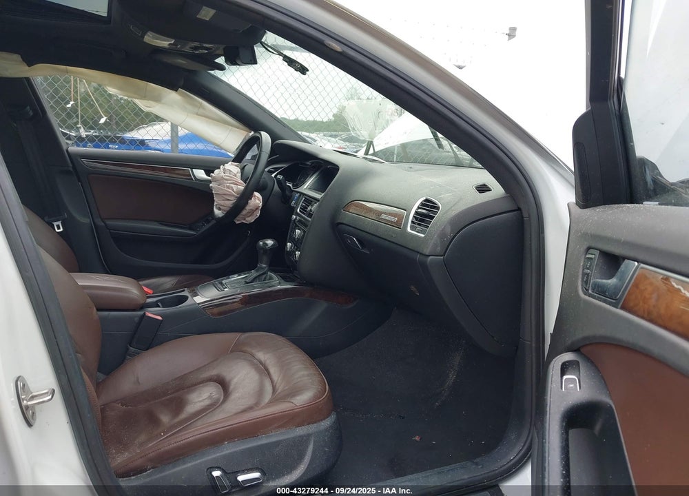 2016 AUDI A4 VIN: WAUBFAFL9GN001172
