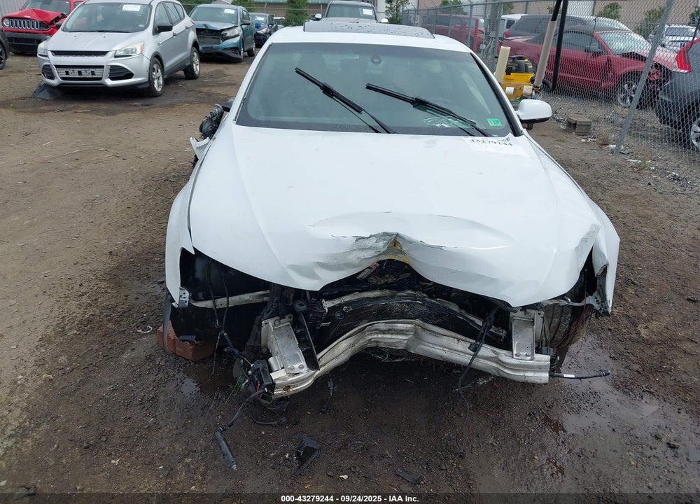 2016 AUDI A4 VIN: WAUBFAFL9GN001172