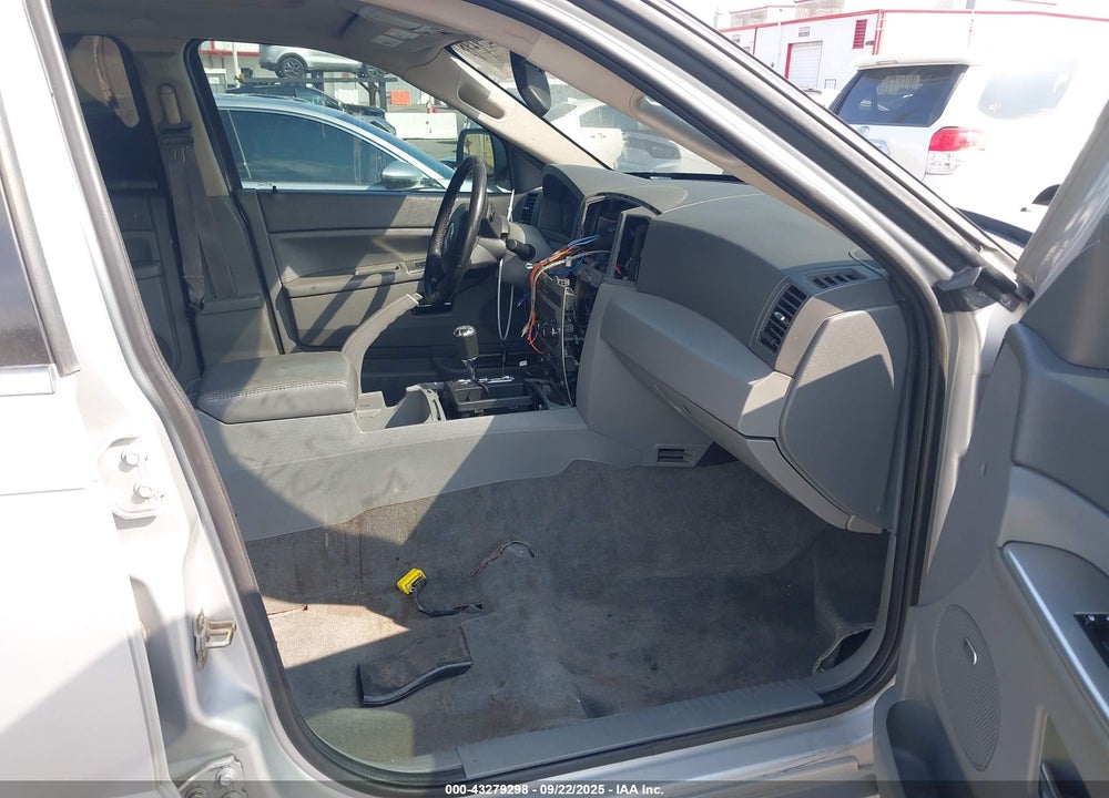 2007 JEEP GRAND CHEROKEE SRT8 VIN: 1J8HR783X7C589480