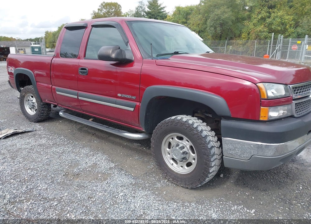 2005 CHEVROLET SILVERADO 2500HD LS VIN: 1GCHK29U05E145841