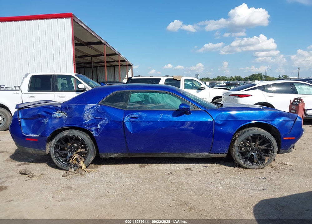 2022 DODGE CHALLENGER SXT VIN: 2C3CDZAG8NH185519
