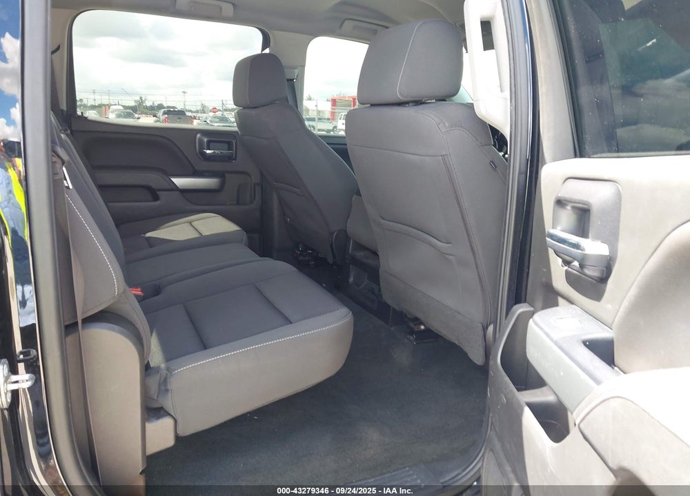 2018 CHEVROLET SILVERADO 1500 VIN: 3GCPCREH6JG315777