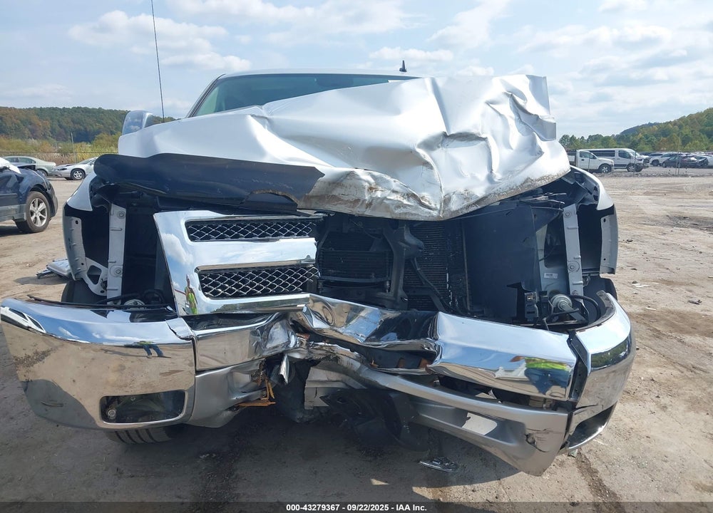 2013 CHEVROLET SILVERADO 1500 LT VIN: 1GCRKSE79DZ354362