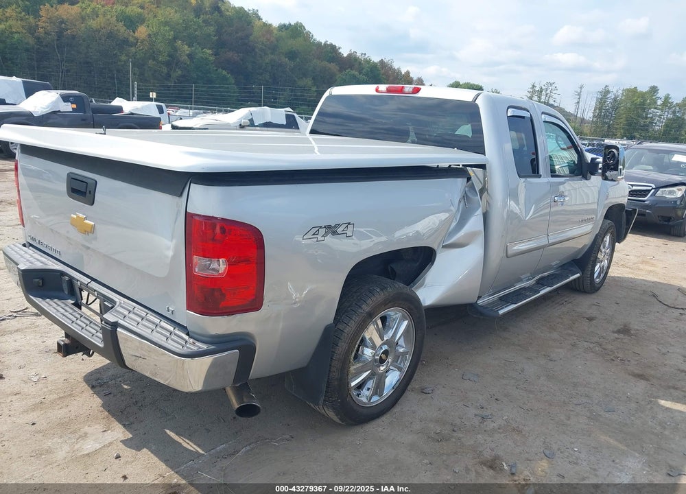 2013 CHEVROLET SILVERADO 1500 LT VIN: 1GCRKSE79DZ354362