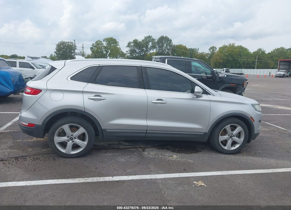 2017 LINCOLN MKC VIN: 5LMCJ1D93HUL15879