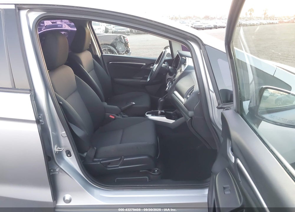 2019 HONDA FIT LX VIN: 3HGGK5H40KM711471