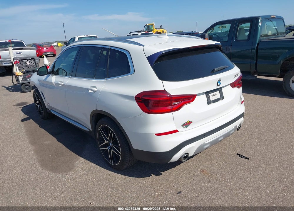 2018 BMW X3 XDRIVE30I VIN: 5UXTR9C52JLD60645