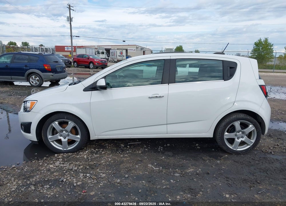 2015 CHEVROLET SONIC VIN: 1G1JE6SB9F4193315