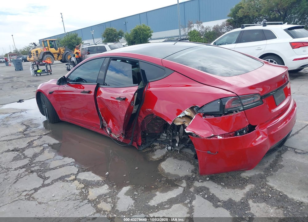 2022 TESLA MODEL S DUAL MOTOR ALL-WHEEL DRIVE VIN: 5YJSA1E50NF475575