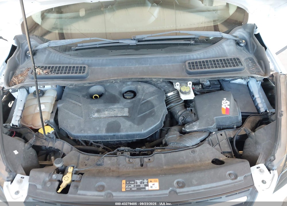 2016 FORD ESCAPE VIN: 1FMCU9G98GUA68684