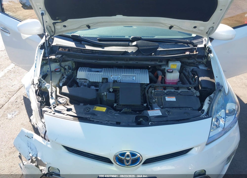 2015 TOYOTA PRIUS PLUG-IN VIN: JTDKN3DP0F3073394