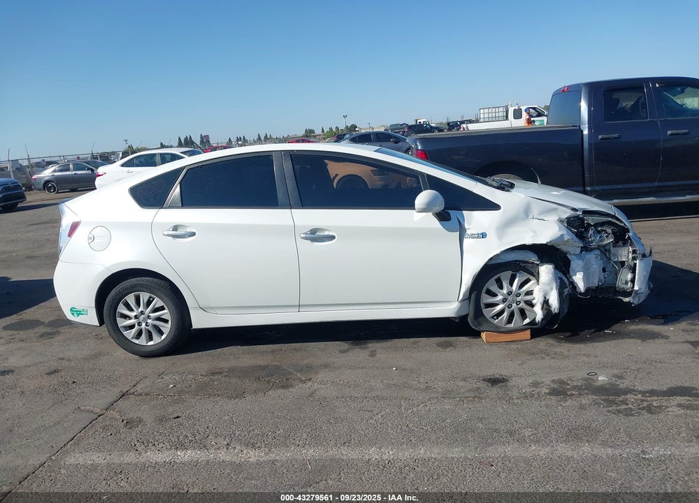 2015 TOYOTA PRIUS PLUG-IN VIN: JTDKN3DP0F3073394