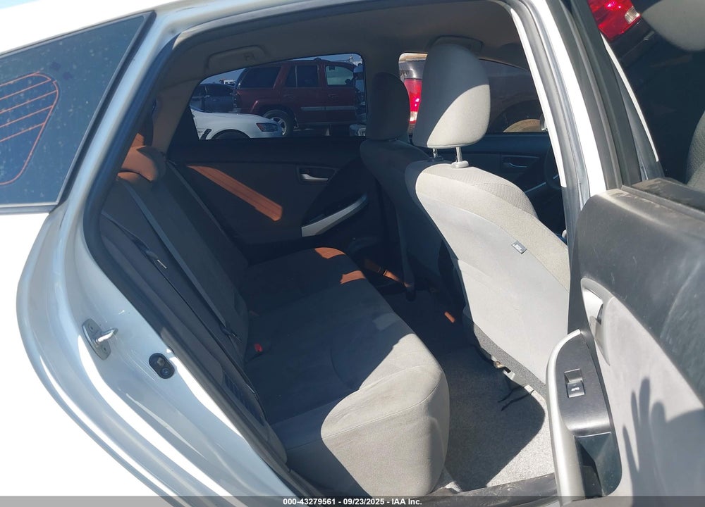 2015 TOYOTA PRIUS PLUG-IN VIN: JTDKN3DP0F3073394