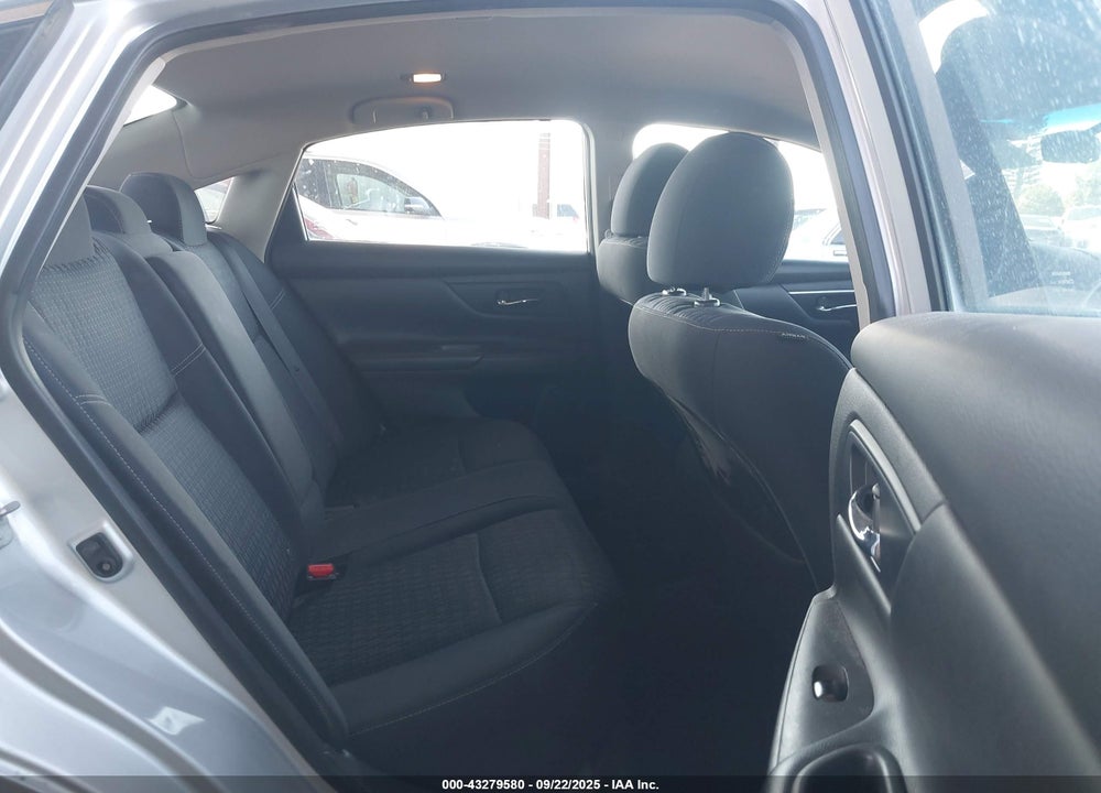 2016 NISSAN ALTIMA VIN: 1N4AL3AP0GN379738