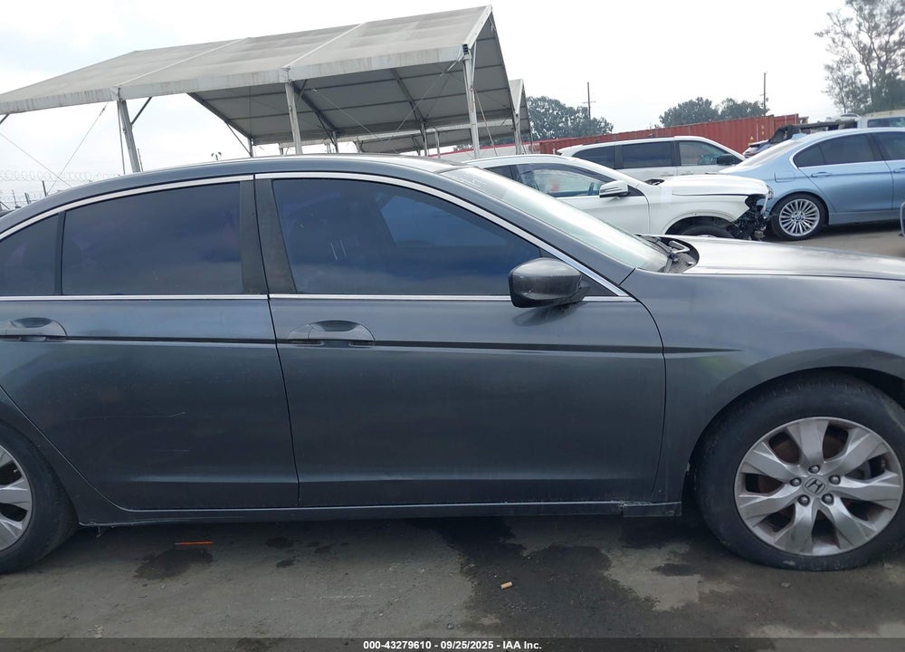 2009 HONDA ACCORD VIN: 1HGCP26869A024667