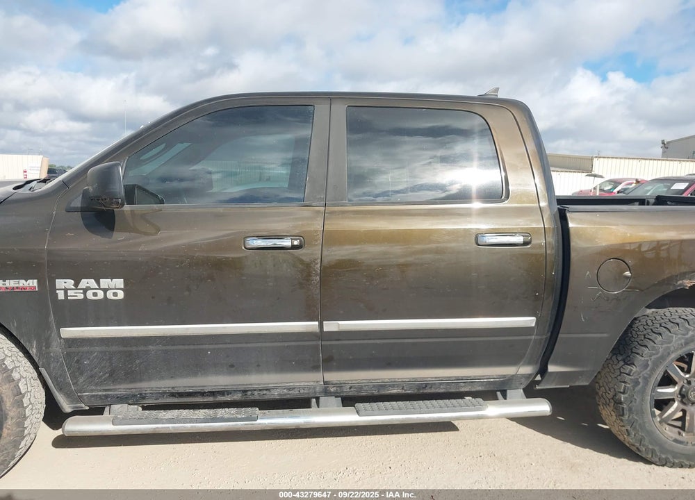 2013 RAM 1500 VIN: 1C6RR7LT4DS701136