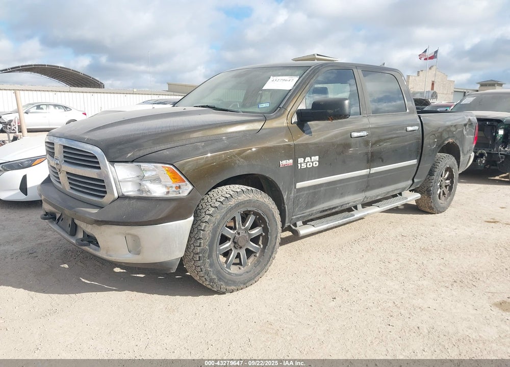 2013 RAM 1500 VIN: 1C6RR7LT4DS701136