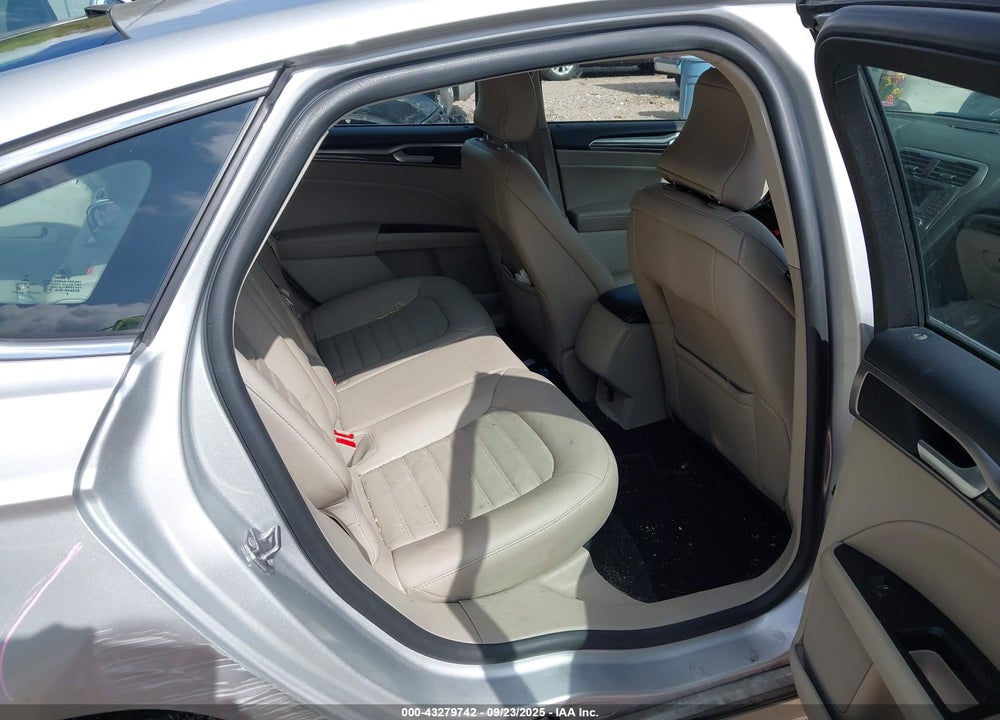 2018 FORD FUSION VIN: 3FA6P0HD9JR270655
