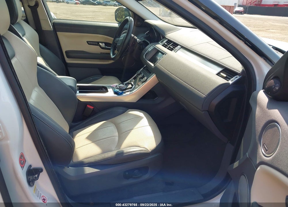 2016 LAND ROVER RANGE ROVER EVOQUE VIN: SALVP2BG8GH092521