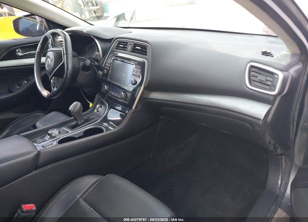 2016 NISSAN MAXIMA VIN: 1N4AA6AP7GC380436
