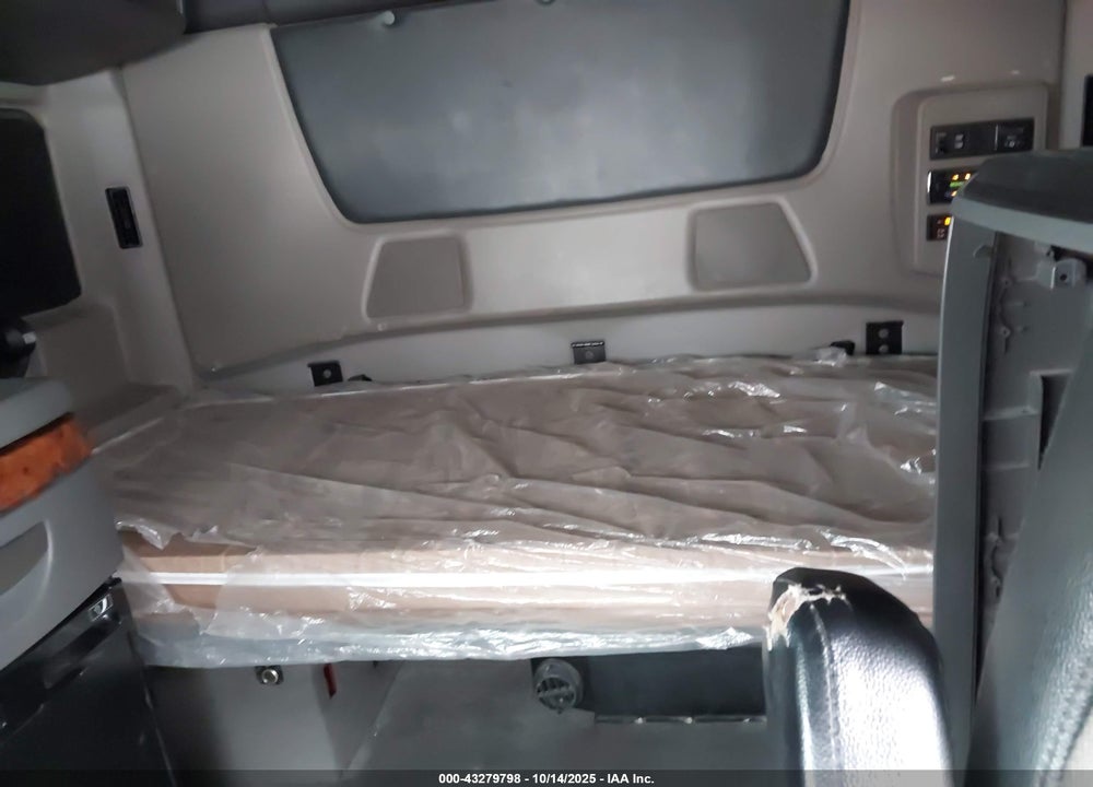 2018 INTERNATIONAL LT VIN: 3HSDZAPR0JN566550