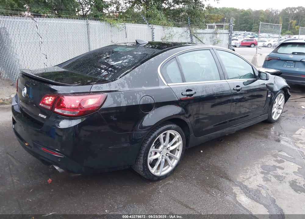 2015 CHEVROLET SS VIN: 6G3F25RWXFL102179