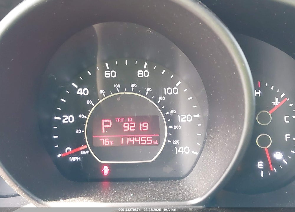 2017 KIA SOUL VIN: KNDJN2A21H7433377