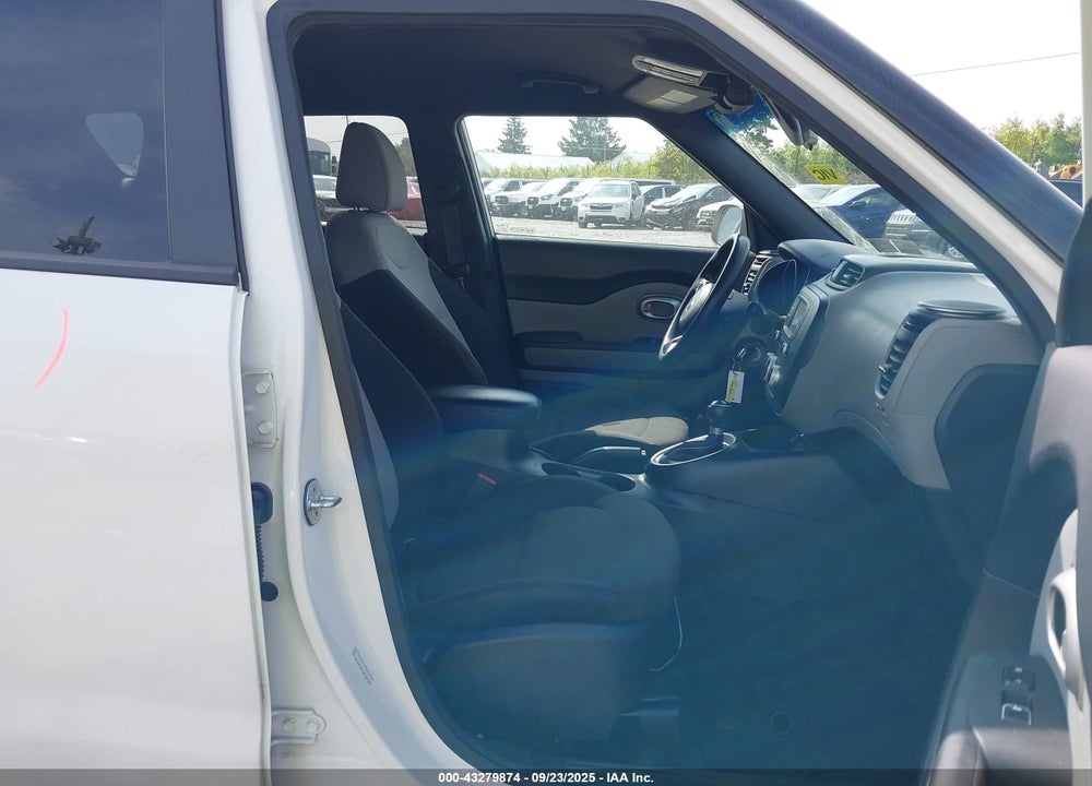 2017 KIA SOUL VIN: KNDJN2A21H7433377