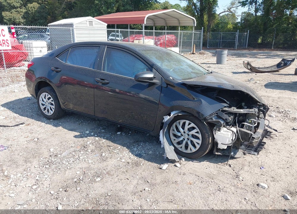 2018 TOYOTA COROLLA LE VIN: 5YFBURHE0JP764262