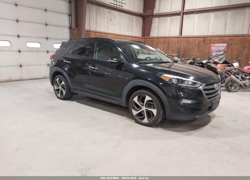 2016 HYUNDAI TUCSON LIMITED VIN: KM8J3CA21GU026747