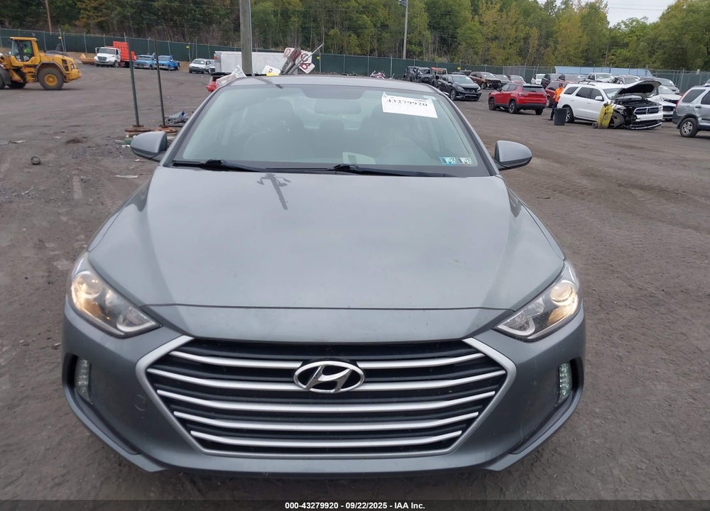 2017 HYUNDAI ELANTRA VIN: KMHD84LFXHU208243