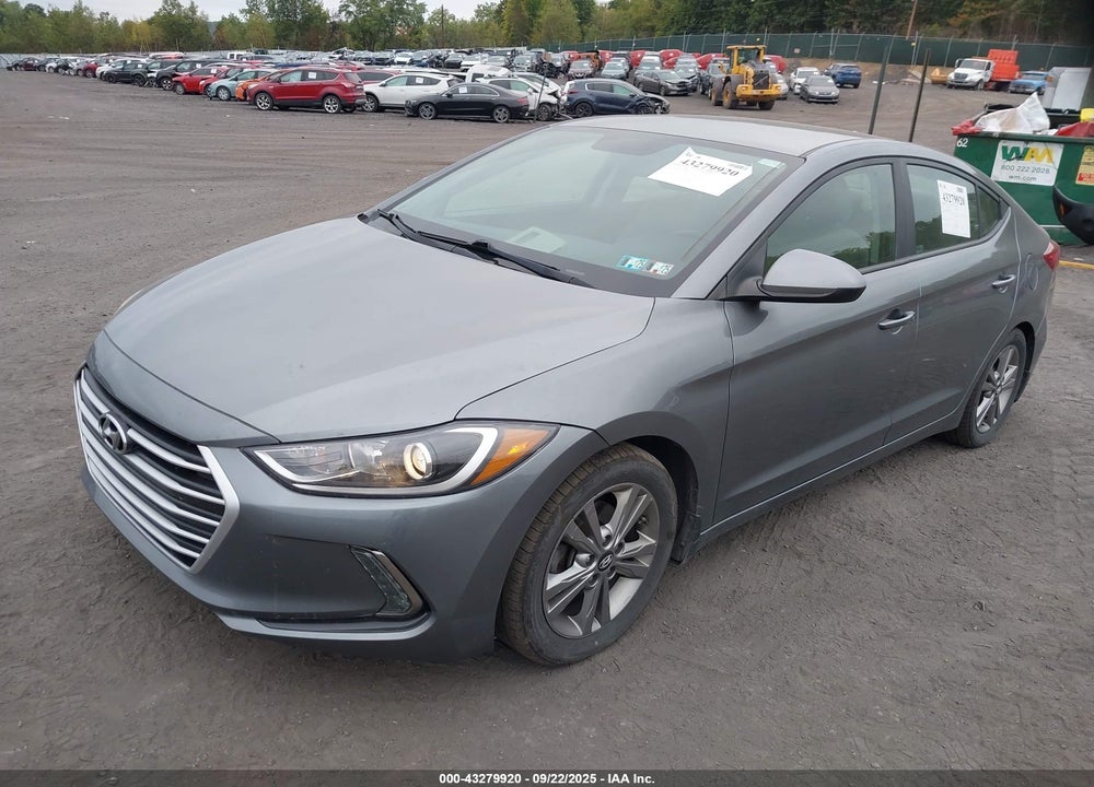2017 HYUNDAI ELANTRA VIN: KMHD84LFXHU208243