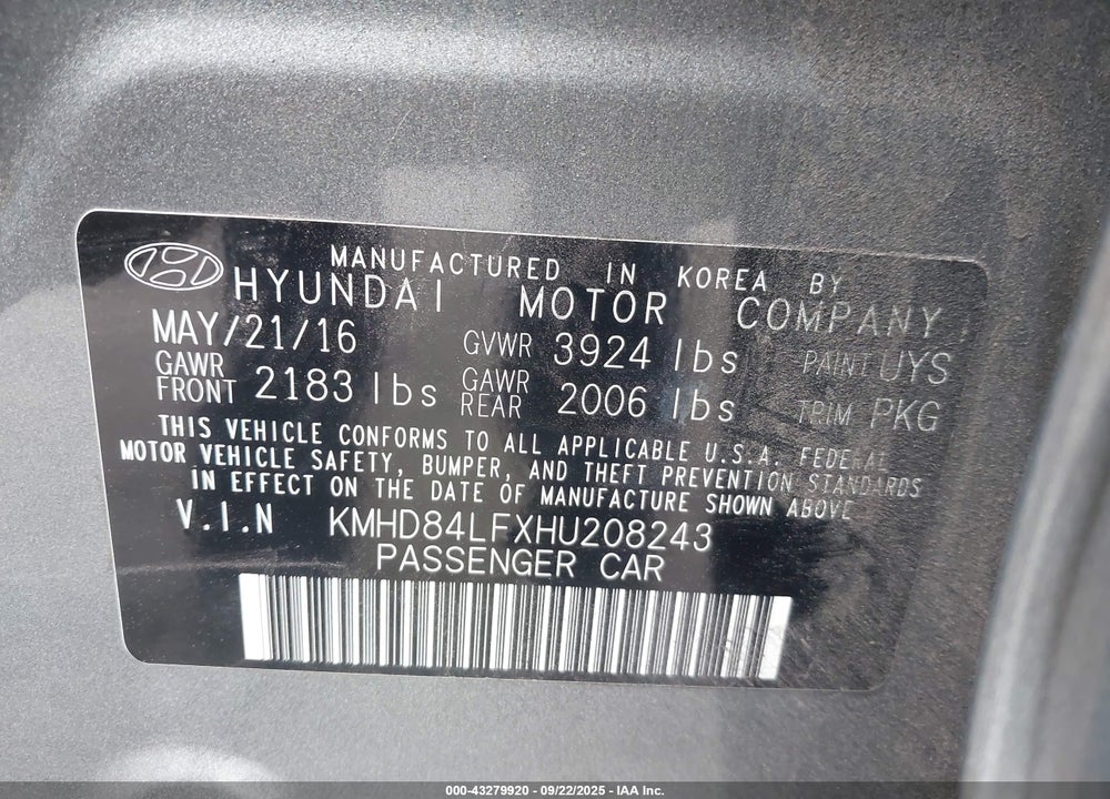 2017 HYUNDAI ELANTRA VIN: KMHD84LFXHU208243