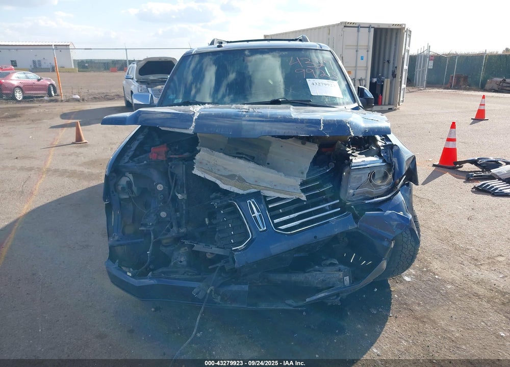 2016 LINCOLN NAVIGATOR L SELECT VIN: 5LMJJ3JT4GEL06796