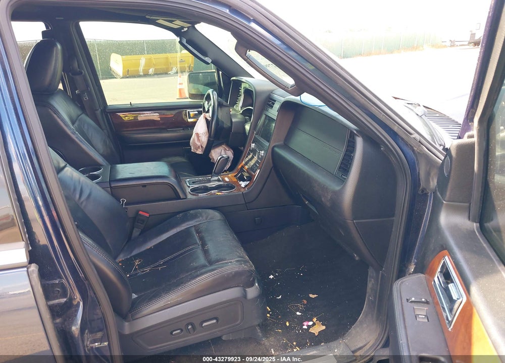 2016 LINCOLN NAVIGATOR L SELECT VIN: 5LMJJ3JT4GEL06796
