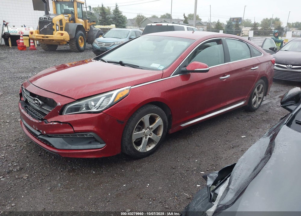 2015 HYUNDAI SONATA VIN: 5NPE34AF6FH173024