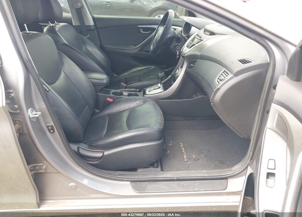 2011 HYUNDAI ELANTRA LIMITED (ULSAN PLANT) VIN: KMHDH4AE1BU108033