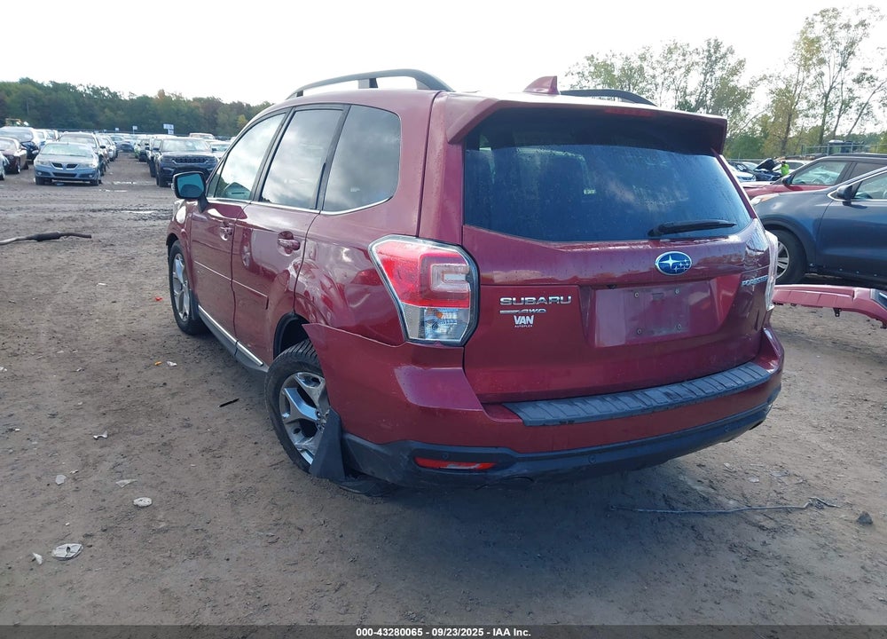 2018 SUBARU FORESTER VIN: JF2SJAWC2JH608507