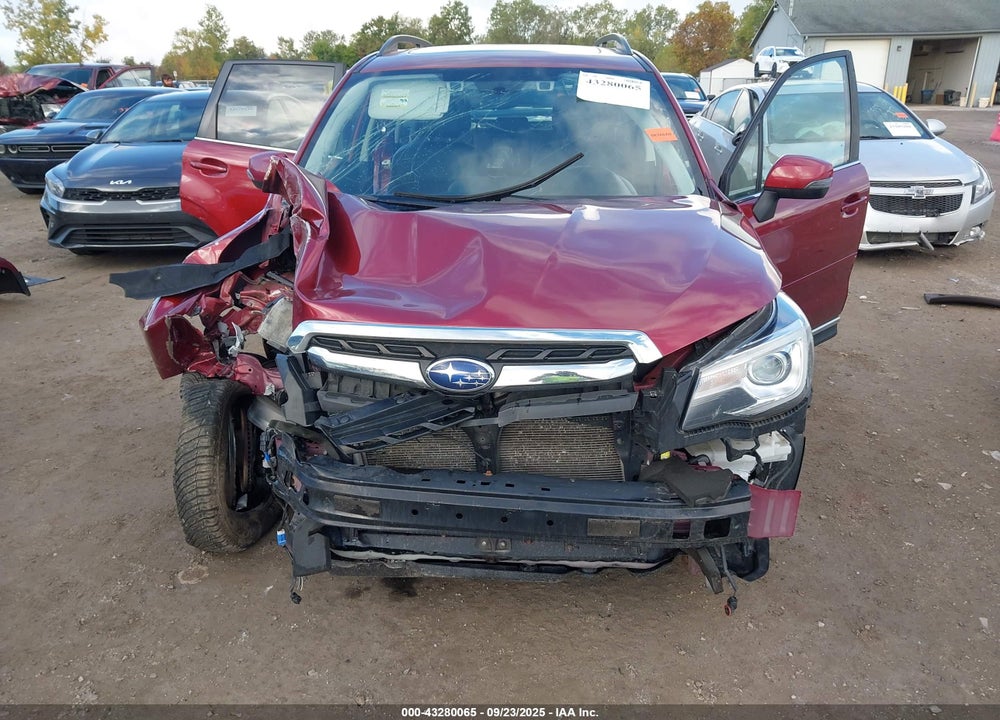 2018 SUBARU FORESTER VIN: JF2SJAWC2JH608507