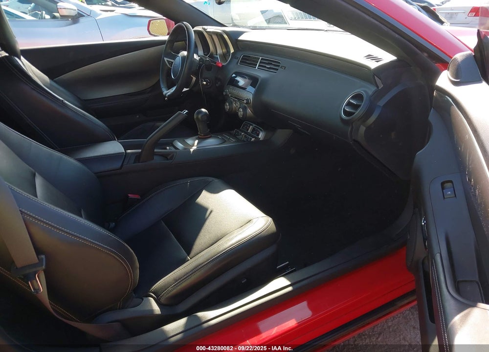2011 CHEVROLET CAMARO VIN: 2G1FC1EDXB9144207