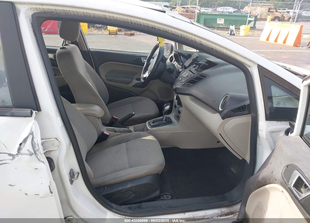 2016 FORD FIESTA VIN: 3FADP4EJ9GM120950