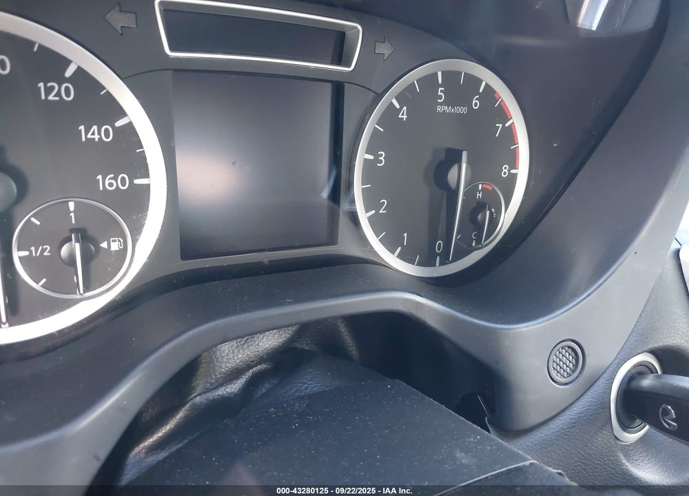 2017 INFINITI QX30 VIN: SJKCH5CP9HA040043