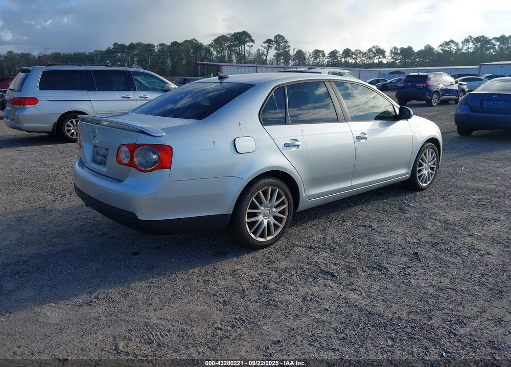 2009 VOLKSWAGEN JETTA VIN: 3VWRJ71K59M031782