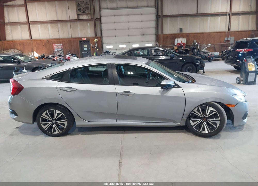 2016 HONDA CIVIC VIN: 2HGFC1F77GH646638