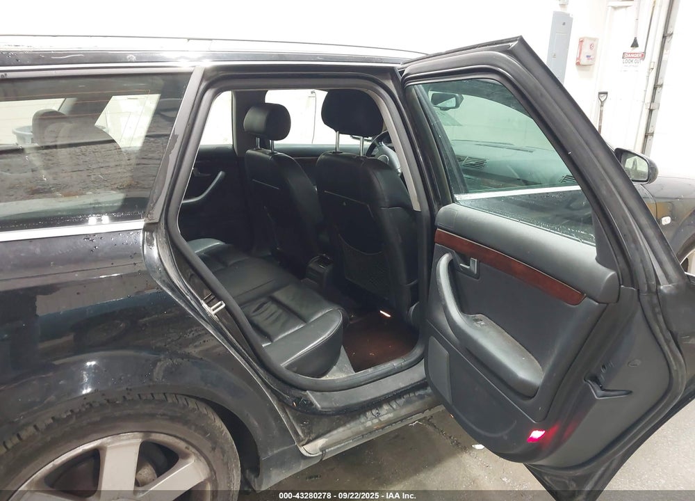 2005 AUDI A4 3.0 AVANT VIN: WAUVT68E35A039227