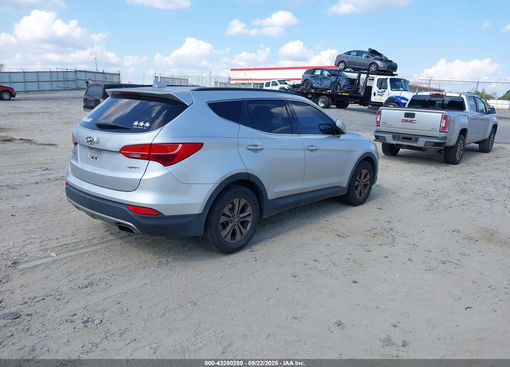2014 HYUNDAI SANTA FE VIN: 5XYZU3LB1EG128842